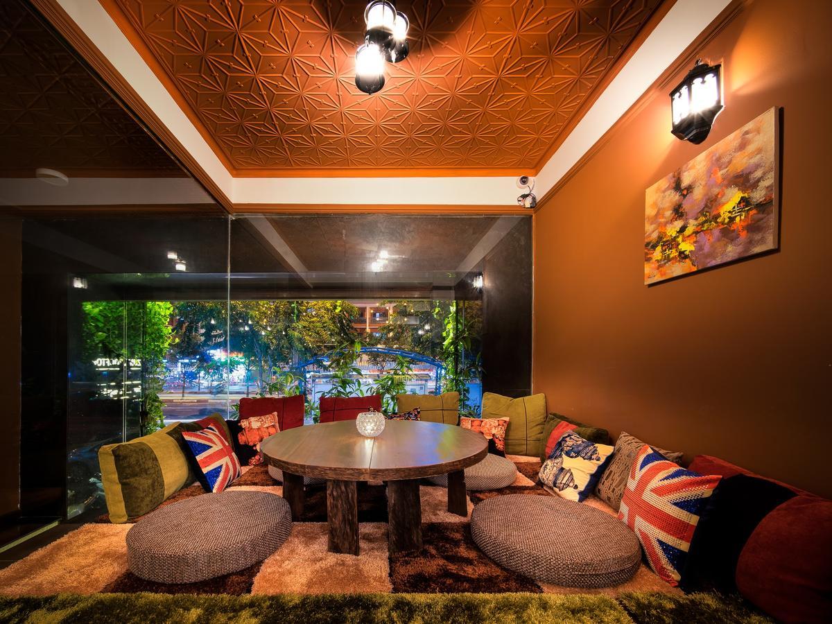 Della Boutique Hotel Хошимин Екстериор снимка