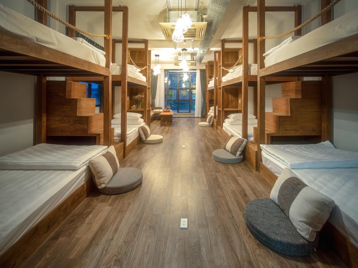 Della Boutique Hotel Хошимин Екстериор снимка