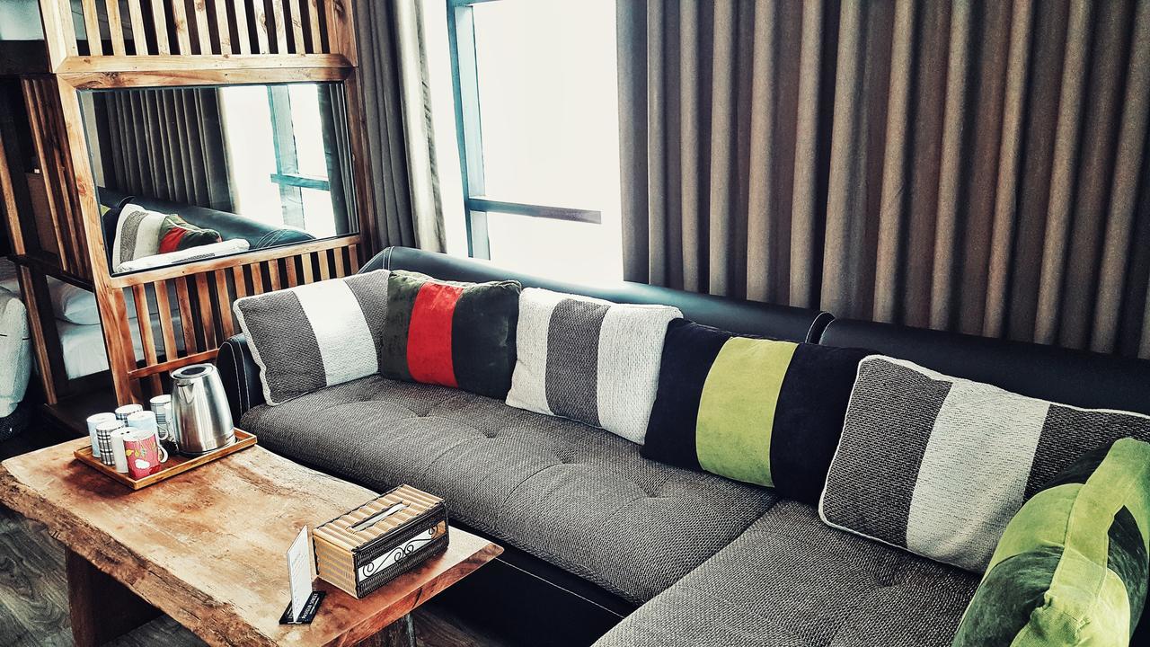 Della Boutique Hotel Хошимин Екстериор снимка